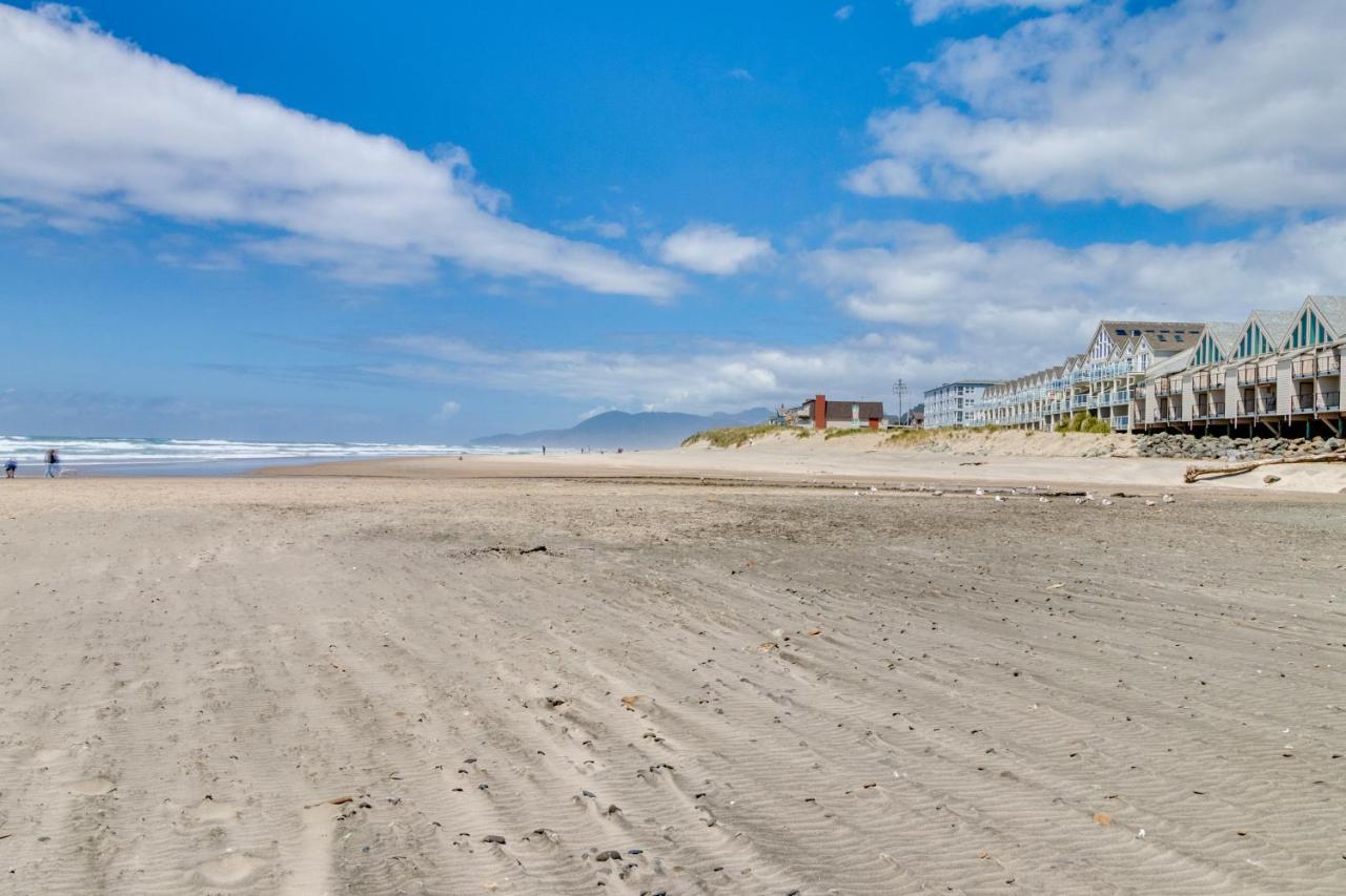 Rockaway Beachside Bungalow Exterior photo